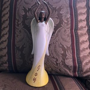 Meet your Posher, Rena